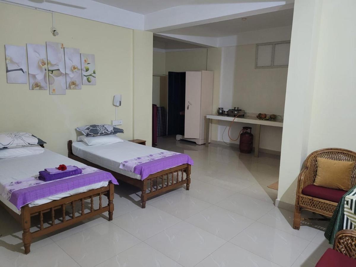 טריואנדרום Sandy Beach Hotel מראה חיצוני תמונה
